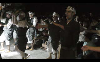 photo/1f497c00-8b6e-4dd2-b1da-6ce58c0cfae3-3