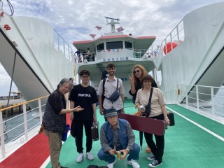 津堅島で演奏の後 After a performance on Tsuken Island